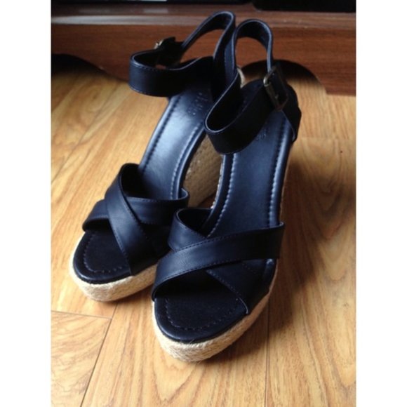 Chic Strappy Black Wedge Espadrilles Sandal Heels - Picture 4 of 7